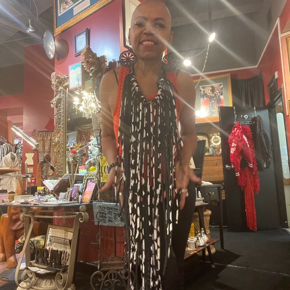 String Necklaces - Picture 8 of 16